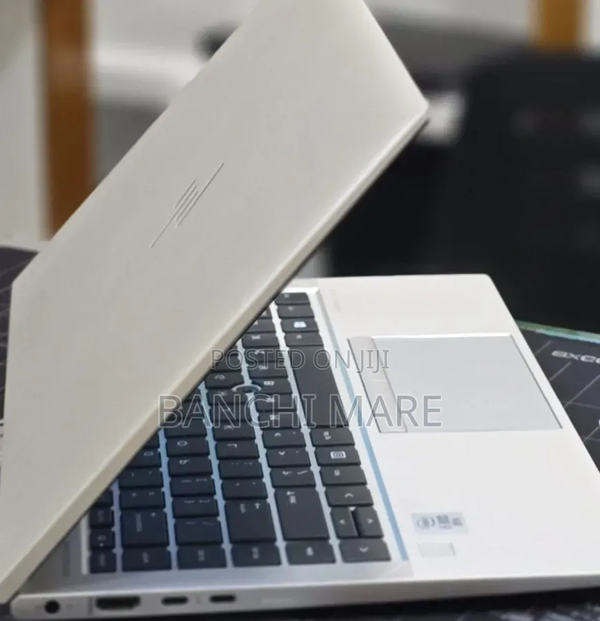 New Laptop HP EliteBook 840 G7 16GB Intel Core i5 SSD 512GB