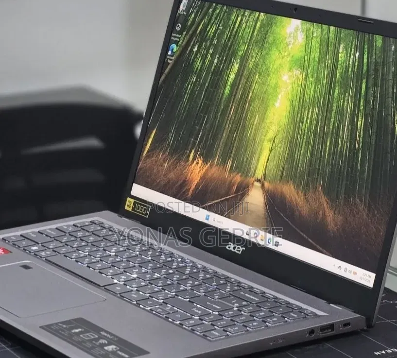 New Laptop Acer 16GB AMD Ryzen 7 SSD 512GB