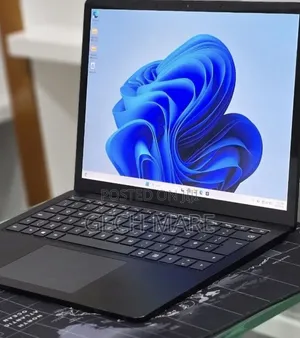 New Laptop Microsoft Surface Laptop 4 16GB Intel Core i7 SSD 512GB