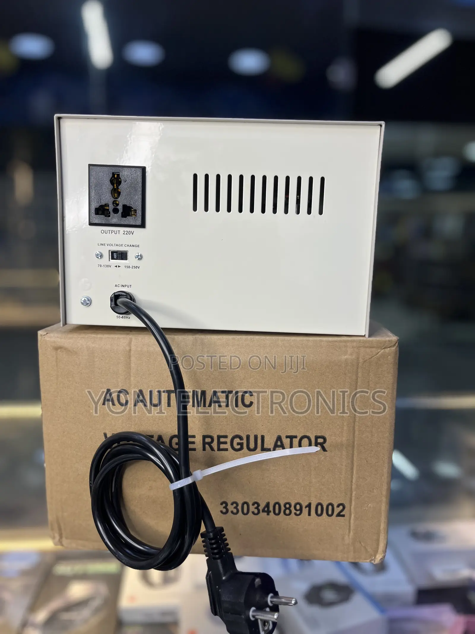 Gato Glorious SVC-1500va AC Automatic Voltage Stabilizer
