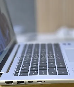 New Laptop HP EliteBook 840 G10 16GB Intel Core i7 SSD 512GB