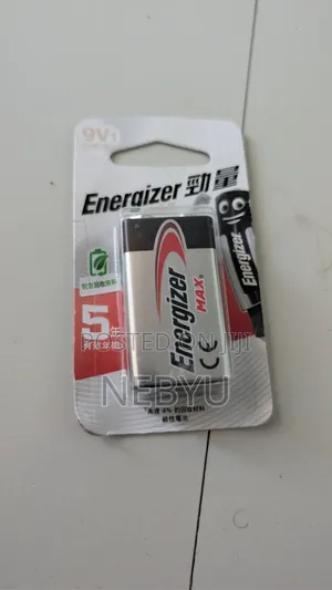 Energizer MAX 9V Alkaline Battery (1-Pack) 6LF22