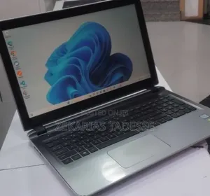 New Laptop HP Pavilion 15 8GB Intel Core i5 HDD+SSD 128GB