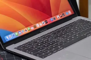 New Laptop Apple MacBook Pro 2017 16GB Intel Core i5 SSD 512GB