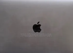 New Laptop Apple MacBook Pro 2017 16GB Intel Core i5 SSD 512GB