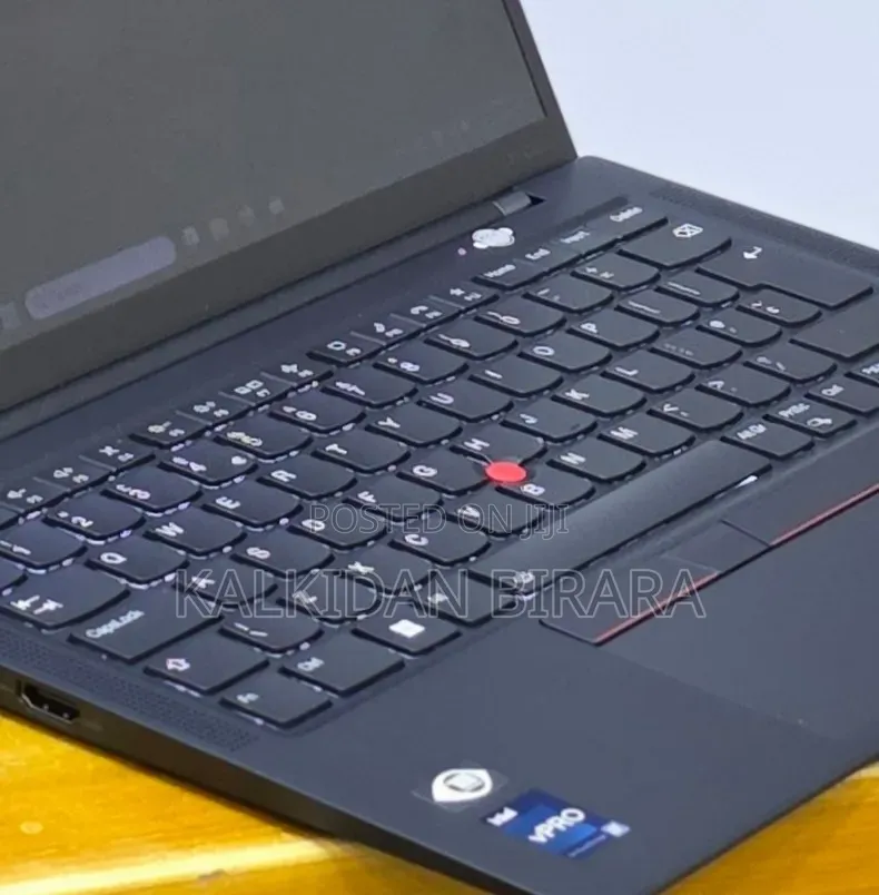 New Laptop Lenovo ThinkPad X1 Yoga 16GB Intel Core i7 SSD 512GB