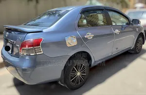 Toyota Yaris 2007 Blue
