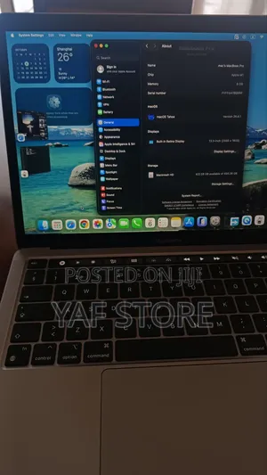 New Laptop Apple MacBook Pro 2020 M1 8GB Apple M1 SSD 512GB