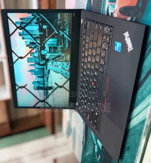 New Laptop Lenovo ThinkPad T490s 8GB Intel Core i5 SSD 256GB