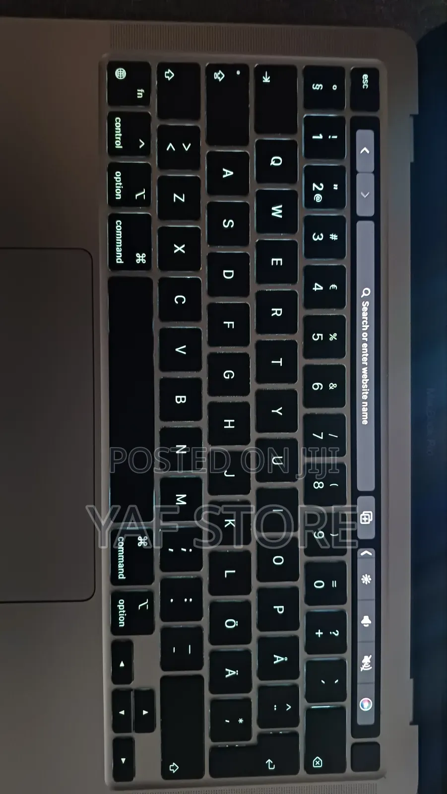 New Laptop Apple MacBook Pro 2020 M1 8GB Apple M1 SSD 512GB
