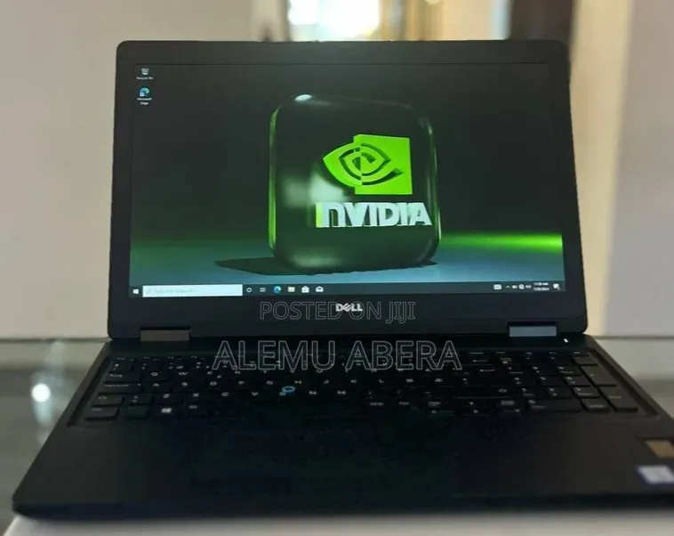 New Laptop Dell Latitude 5580 16GB Intel Core i5 SSD 512GB