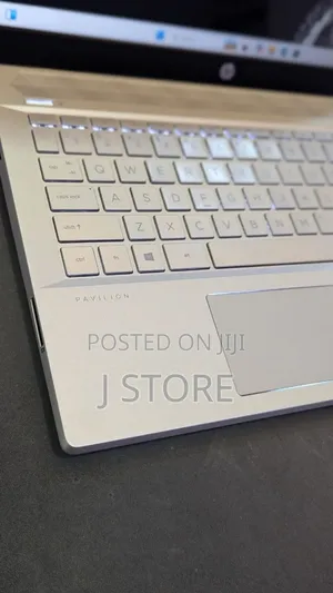 New Laptop HP Pavilion 14 8GB Intel Core i5 SSD 512GB