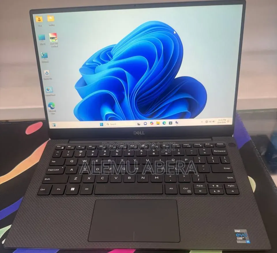 New Laptop Dell XPS 13 16GB Intel Core i7 SSD 512GB