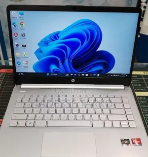 New Laptop HP Stream Notebook 8GB AMD Ryzen 5 SSD 512GB