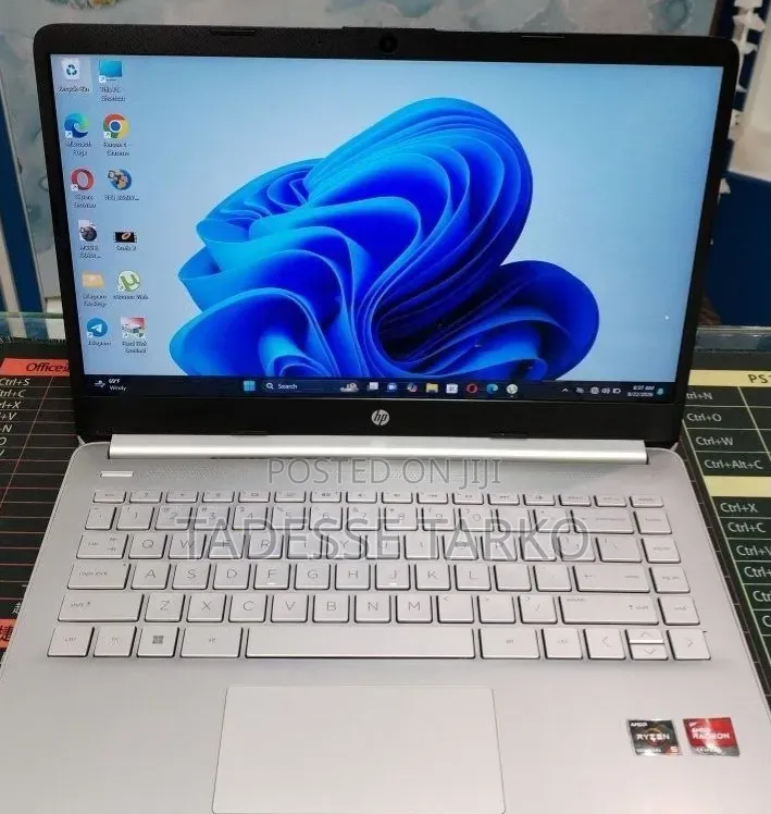 New Laptop HP Stream Notebook 8GB AMD Ryzen 5 SSD 512GB