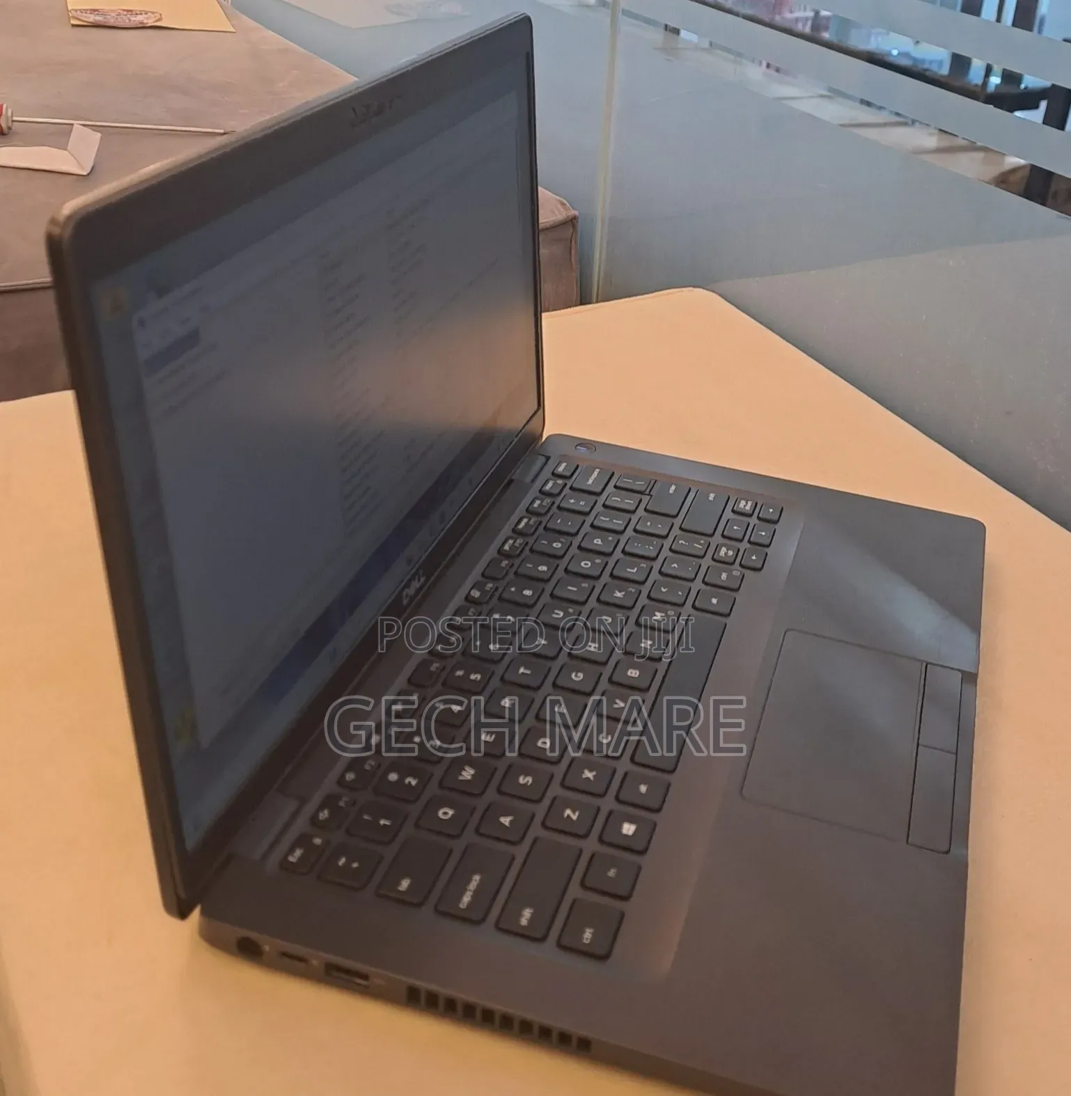 New Laptop Dell Precision 5540 8GB Intel Core i7 SSD 256GB