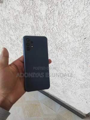 New Samsung Galaxy A13 64 GB Black