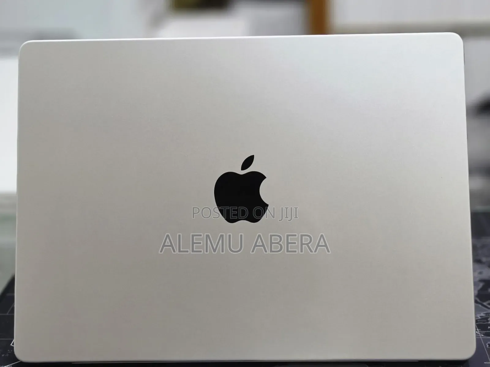 New Laptop Apple MacBook Pro 2024 M4 Pro 24GB Apple M4 Pro SSD 512GB