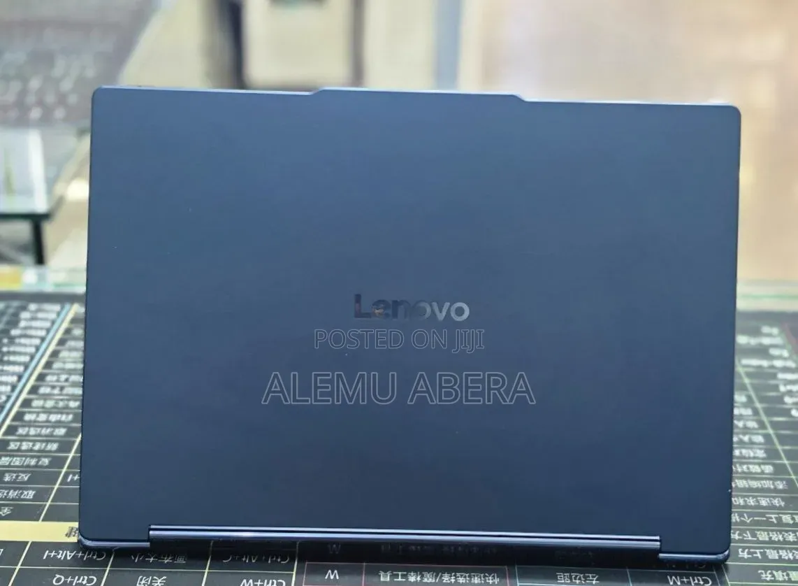 New Lenovo Yoga Pro 9i Aura Edition 32GB Intel Core Ultra 7 SSD 1T