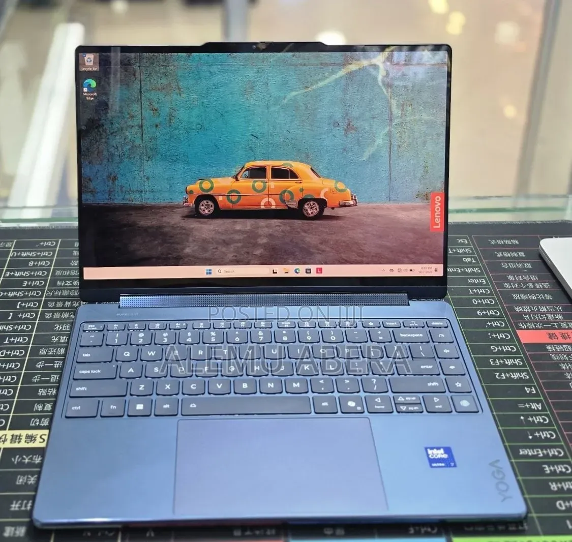 New Lenovo Yoga Pro 9i Aura Edition 32GB Intel Core Ultra 7 SSD 1T