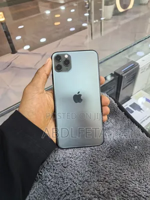 Apple iPhone 11 Pro Max 64 GB Blue