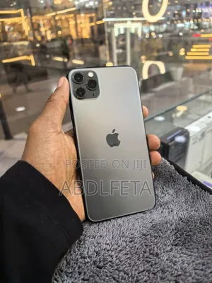 Apple iPhone 11 Pro Max 64 GB Blue