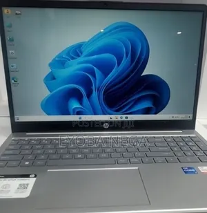 New Laptop HP Stream Notebook 16GB Intel Core i7 SSD 1T