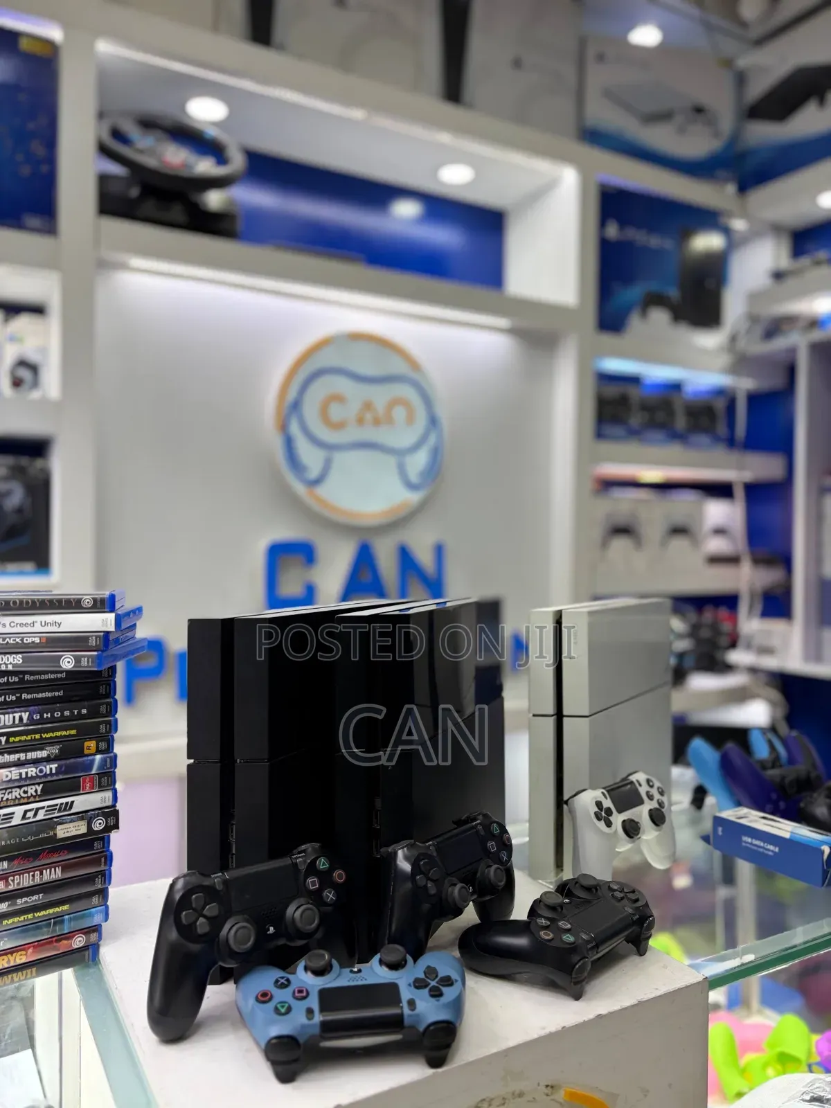 PlayStation 4 Fat- 5games Installed - Jailbreak / ብዛት አለን /