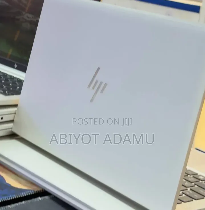 New Laptop HP EliteBook 830 16GB Intel Core i7 SSD 512GB