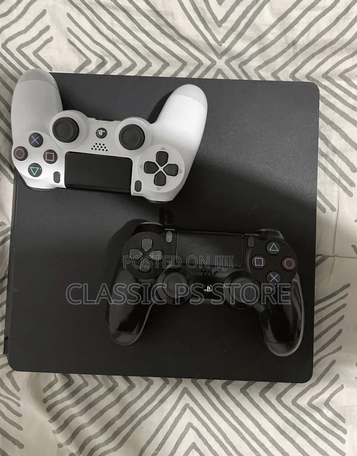 ከፍተኛ ደረጃ Playstation 4 Slim Jailbreak