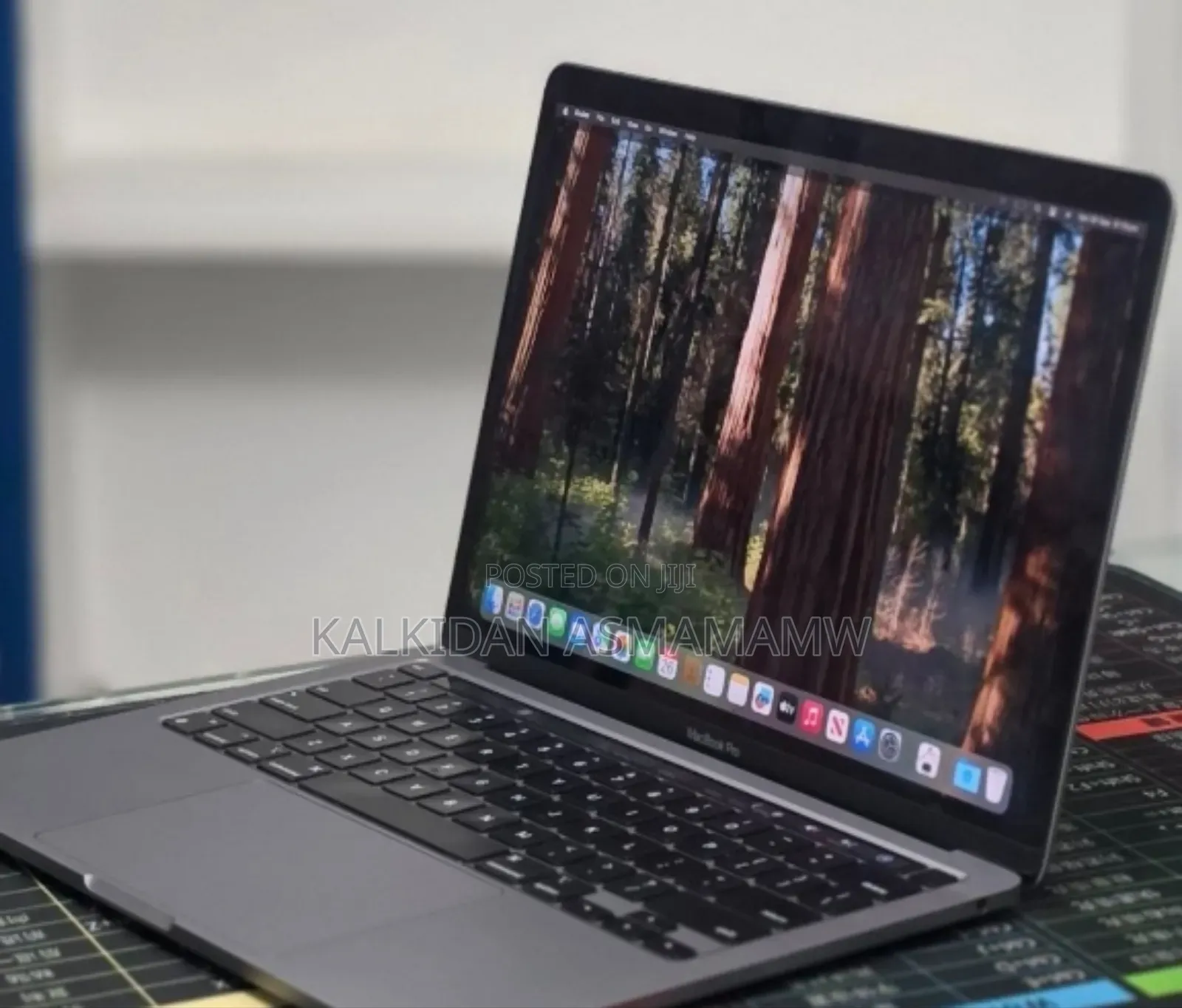 New Laptop Apple MacBook Air 2020 M1 16GB Apple M1 Pro SSD 512GB