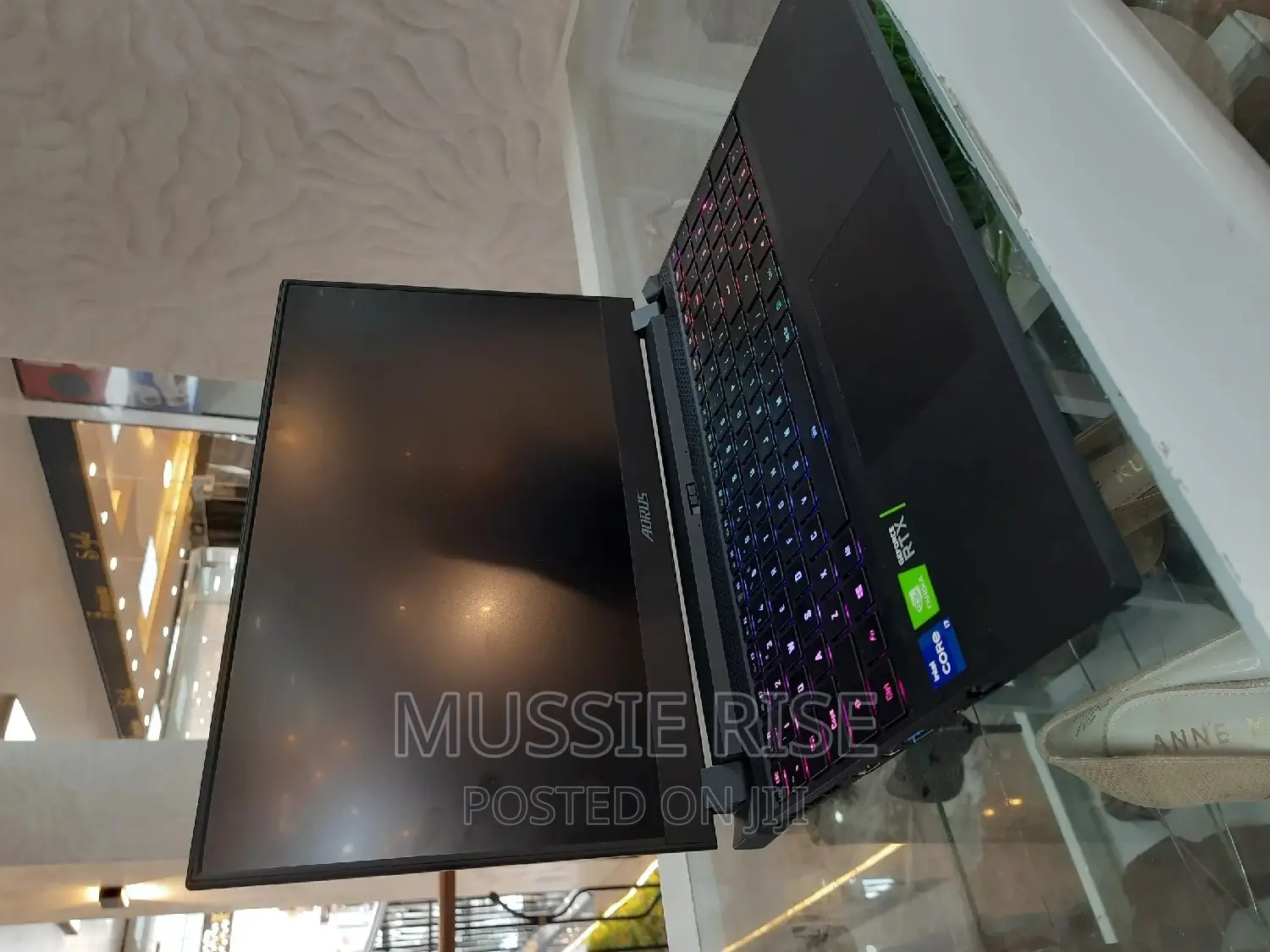 New Laptop Gigabyte AORUS 15P 16GB Intel Core I7 SSD 512GB