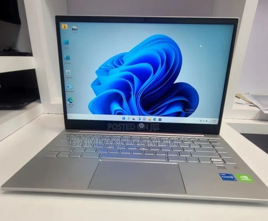 New Laptop HP Pavilion 14 16GB Intel Core i5 SSD 512GB