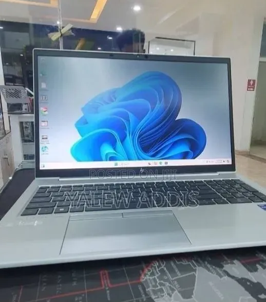 New Laptop HP EliteBook 850 G8 16GB Intel Core i7 SSD 512GB