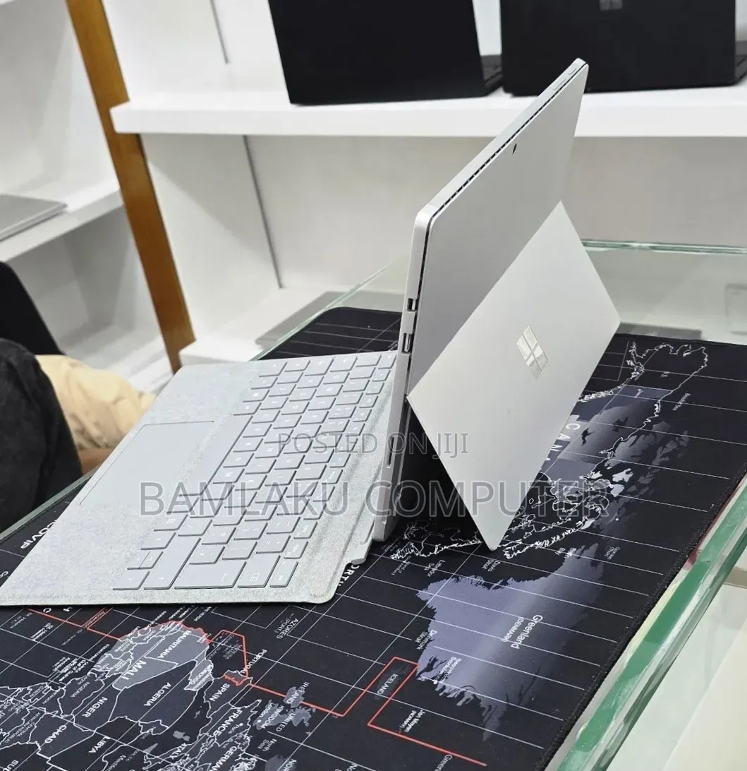 New Laptop Microsoft Surface Pro 6 8GB Intel Core i5 SSD 256GB