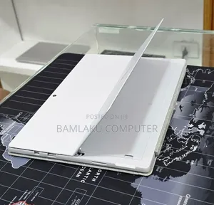 New Laptop Microsoft Surface Pro 6 8GB Intel Core i5 SSD 256GB
