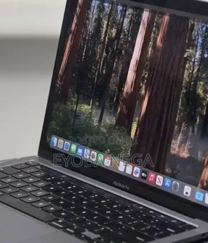 New Laptop Apple MacBook Pro 2020 8GB Apple M1 SSD 512GB