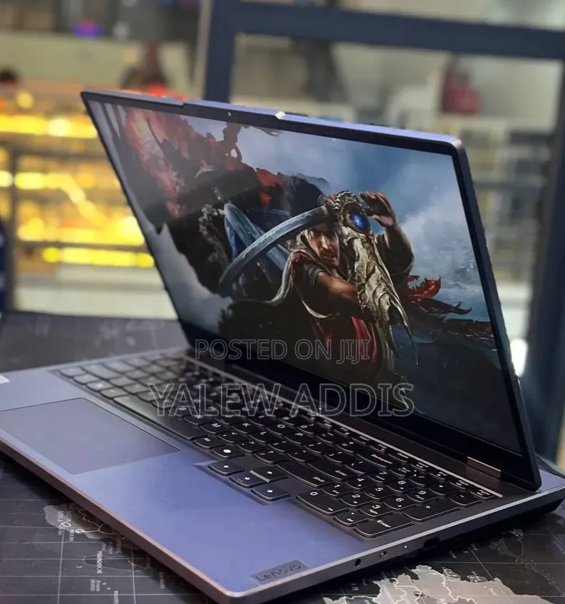 New Laptop Lenovo Legion 7 24GB Intel Core i7 SSD 1T