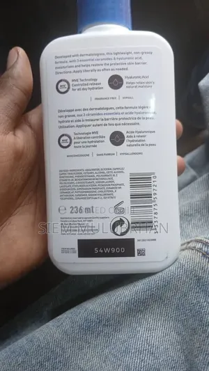 CeraVe Moisturising Lotion 236ml – For Dry to Very Dry Skin