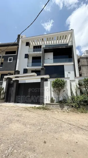 Furnished 5bdrm Duplex in Bole for sale