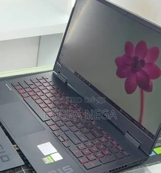 New Laptop HP Omen 16 16GB Intel Core i7 SSD 512GB