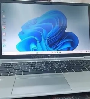 New Laptop HP EliteBook 850 G8 16GB Intel Core i7 SSD 512GB