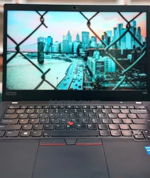 New Laptop Lenovo ThinkPad T490s 8GB Intel Core i5 SSD 256GB