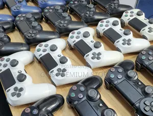 Original PS4 Joystick – Dubai Used, Choose Your Preferred Color
‎