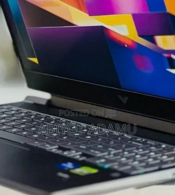 New Laptop HP Victus 16 16GB Intel Core i7 SSD 1T