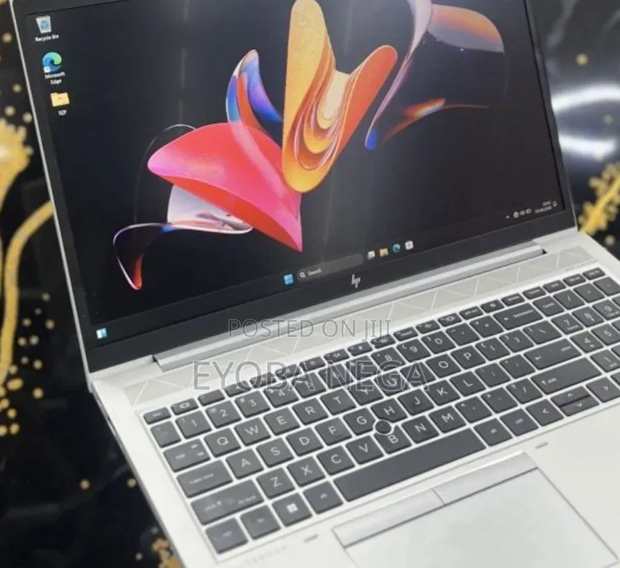 New Laptop HP EliteBook 850 G8 16GB Intel Core i7 SSD 512GB