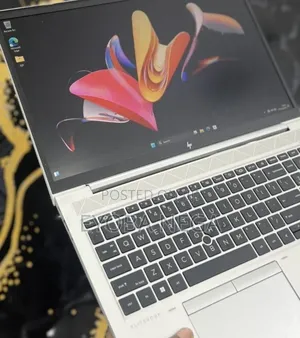 New Laptop HP EliteBook 850 G8 16GB Intel Core i7 SSD 512GB