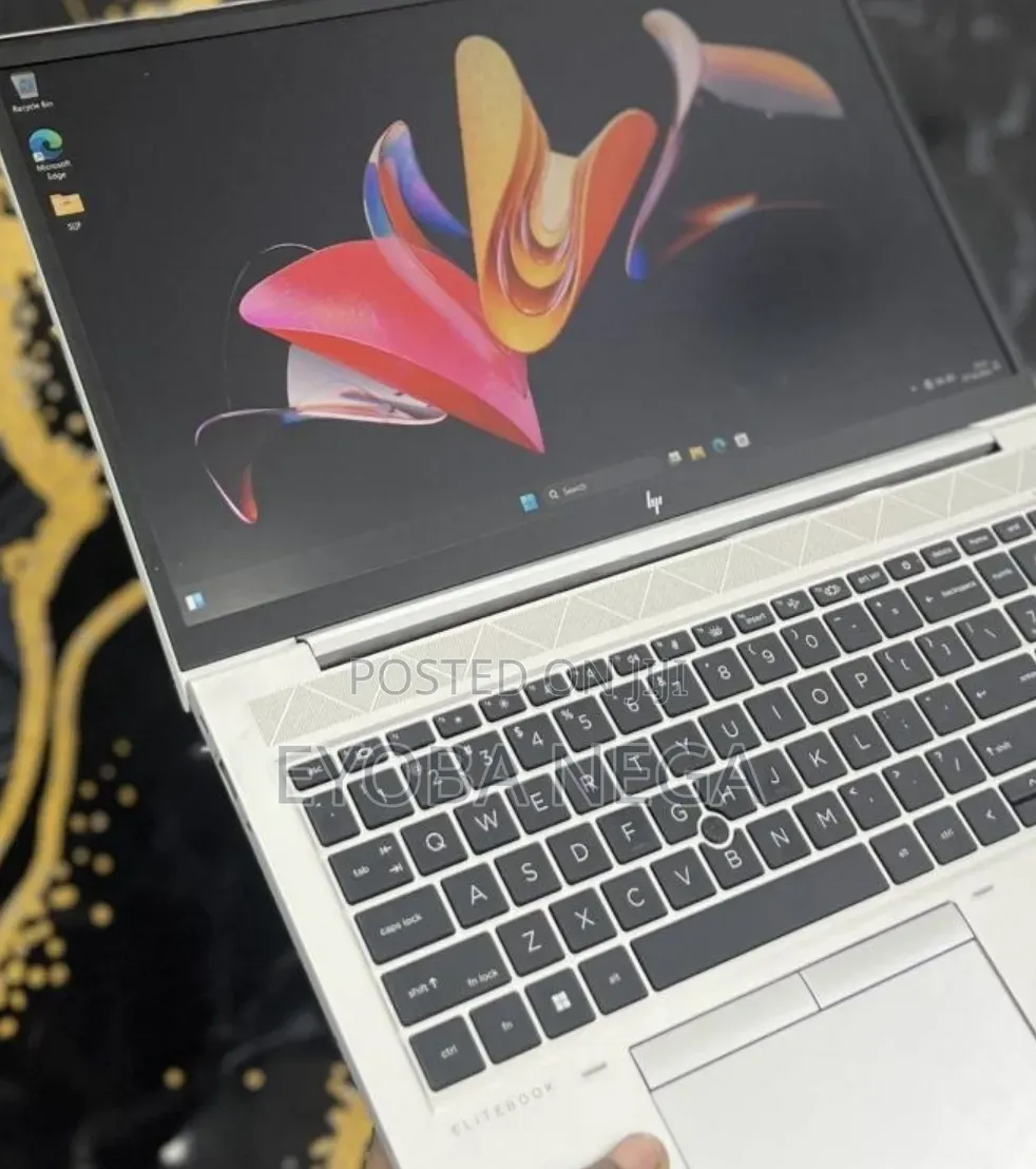 New Laptop HP EliteBook 850 G8 16GB Intel Core i7 SSD 512GB