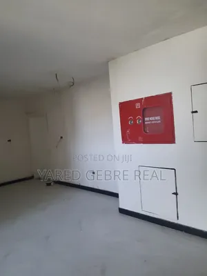 4bdrm Apartment in Ghion Real Estate, Bole for sale
