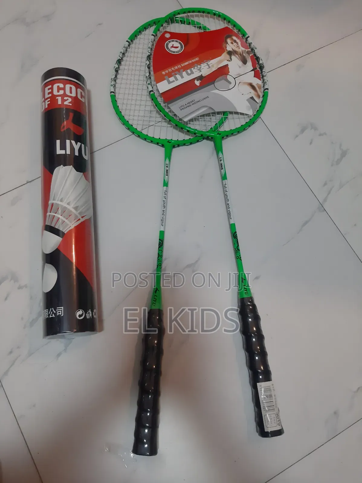 Badminton Racket With 12 Ball